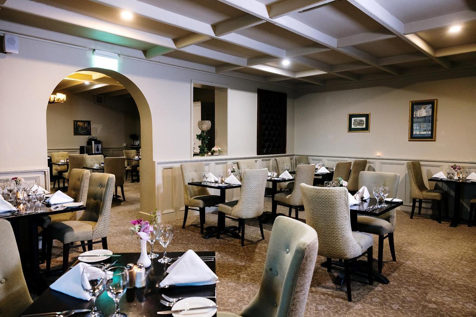 Aherlow House Hotel & Lodges 외부 사진