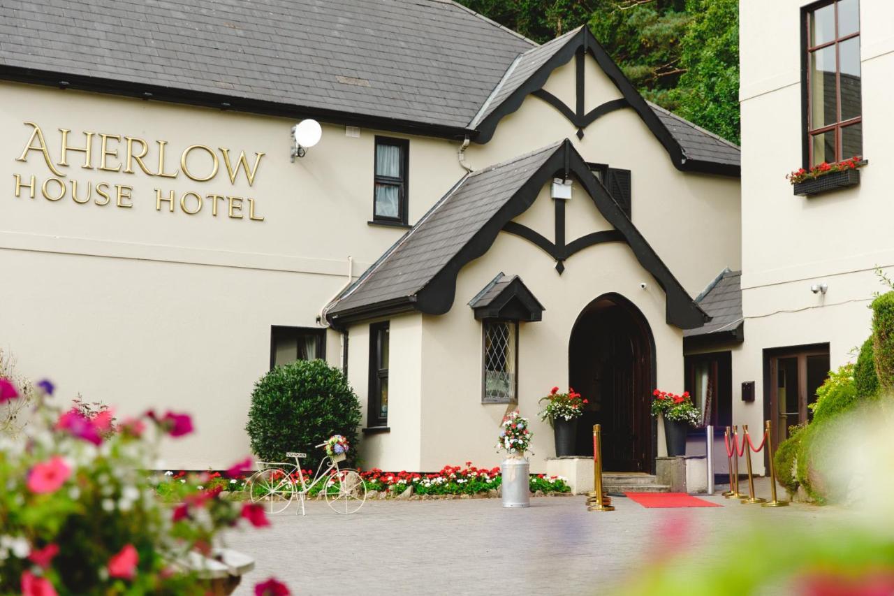 Aherlow House Hotel & Lodges 외부 사진