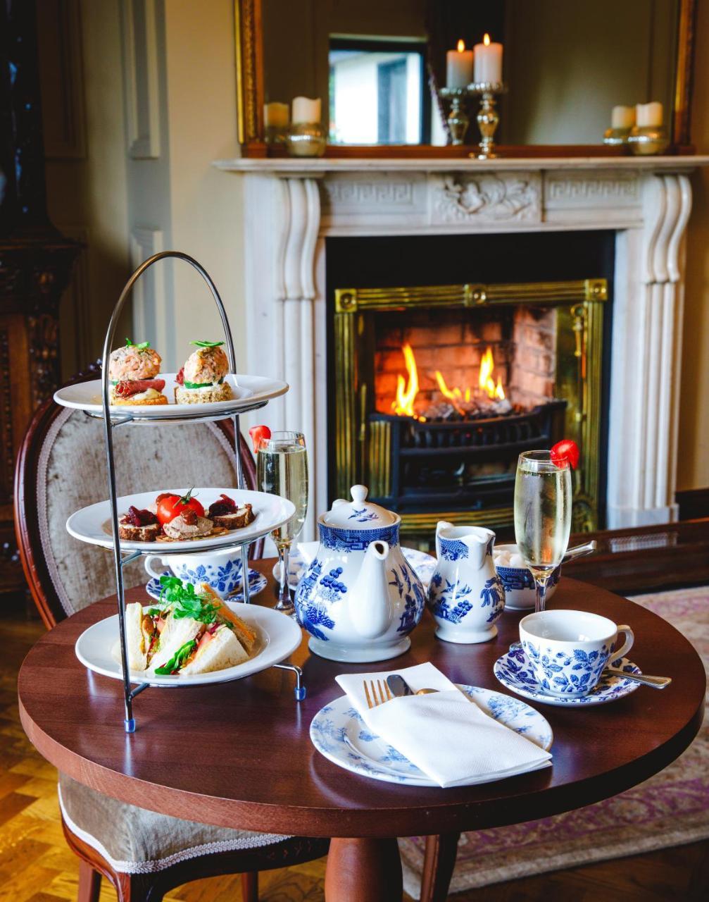 Aherlow House Hotel & Lodges 외부 사진