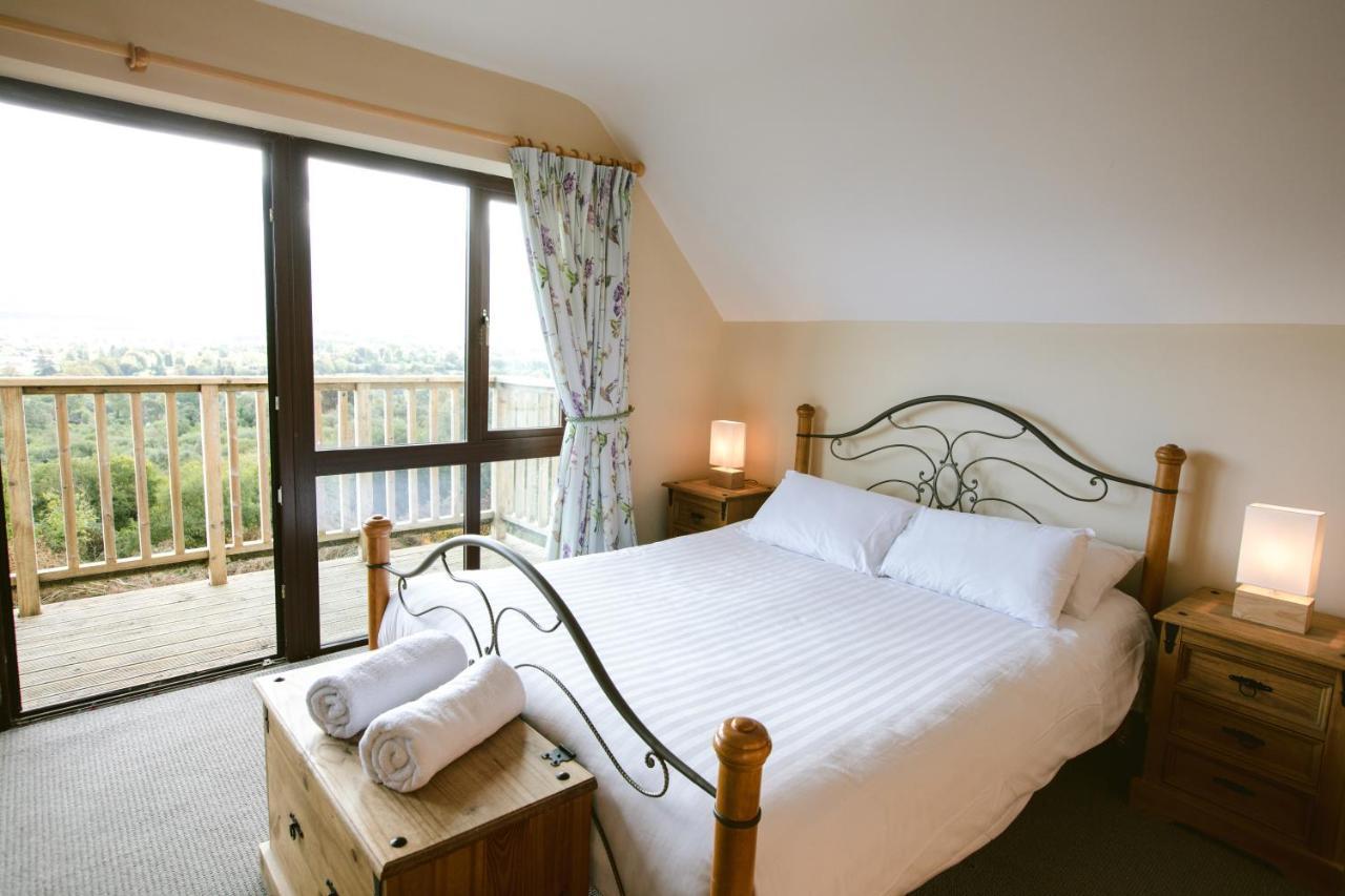 Aherlow House Hotel & Lodges 외부 사진